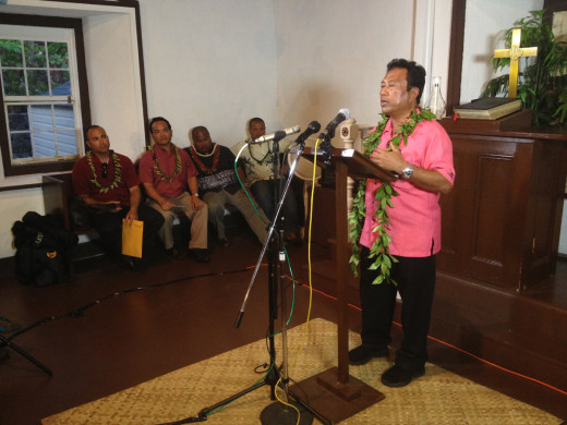 Thomas Remengesau, president of Palau, speaks at Hokuloa Church in Puako. With him on the trip: Minister for Natural Resources, Environment and Tourism, Umiich Sengebau, Minister of Finance Elbuchel Sadang, Senator Phillip Reklai, Governor of Peleliu State Temmy Shmull, Press Secretary Keobel Sakuma, and Former Senator Sam Maseng