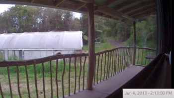 The moment the earthquake hits, captured on camera in Mountain View