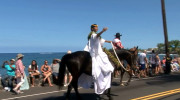Anna Akaka leads 2013 Kamehameha Day Parade in Kona as pa'u queen