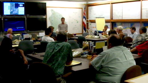 Mike Purvis and Team Poliahu meet with Hawaii County Civil Defense, introducing the app "Help me Help". Courtesy University of Hawaii.