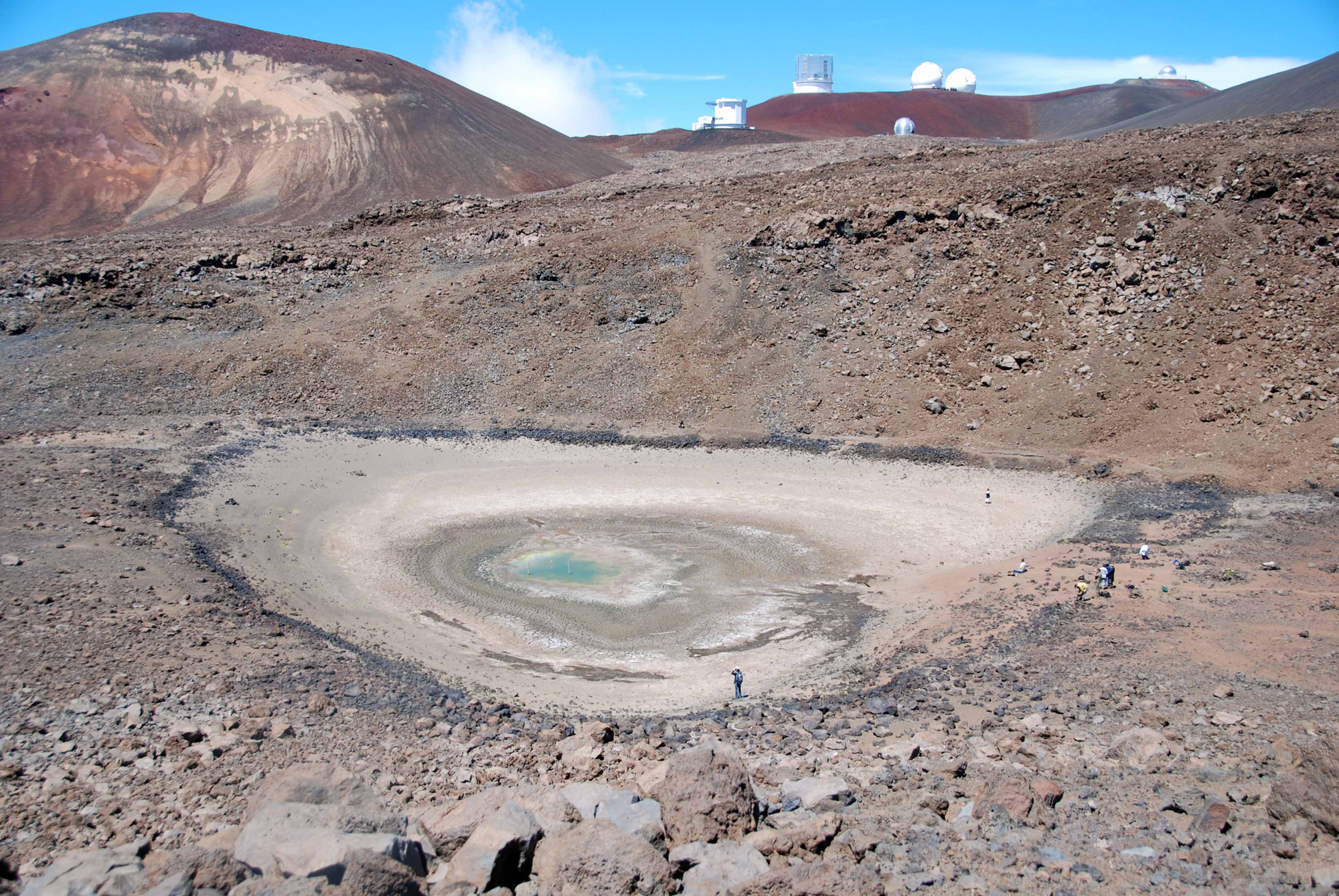 Hawaii’s only alpine lake shrinking, almost gone