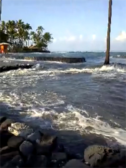 Damaging waves at Kahaluu were captured on video and posted to Facebook