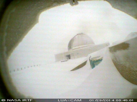 One of the few clear views of the snow brought to you by the NASA Infrared Telescope Facility. Taken at 8:45 a.m. HST