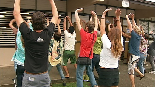 Spontaneous Hawaiian chant outside Honokaa cafeteria where Governor Abercrombie spoke on Saturday.