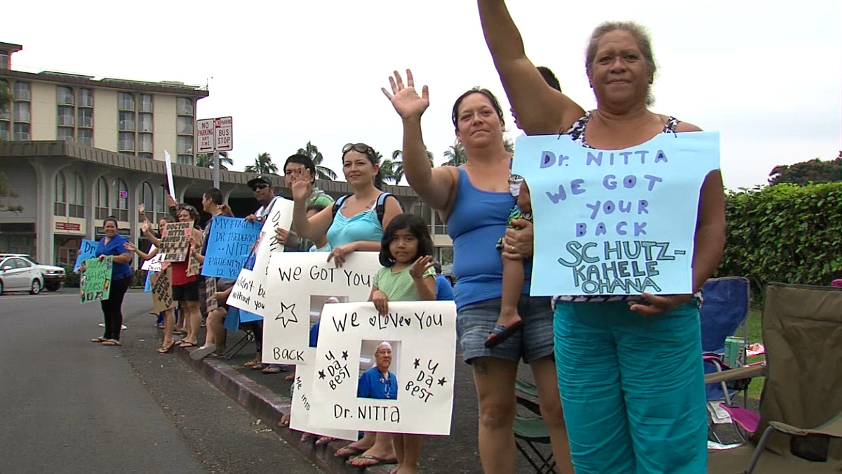 VIDEO: Rally For Dr. Nitta In Hilo