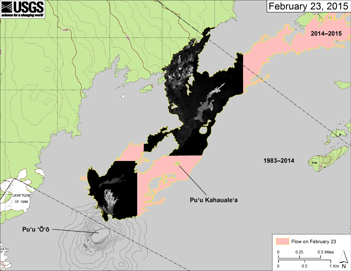 Feb. 23, 2015 (USGS) This map overlays a georegistered mosaic of thermal images collected during a helicopter overflight of Kīlauea’s active East Rift Zone lava flow near Puʻu ʻŌʻō on February 23 at about 12:00 PM. The perimeter of the flow at that time is outlined in yellow. Temperature in the thermal image is displayed as gray-scale values, with the brightest pixels indicating the hottest areas (white shows active breakouts).