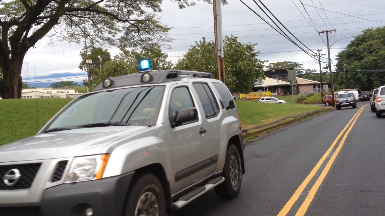 Police respond in the area of UH-Hilo on March 5, 2015. Photo from video by David Corrigan.