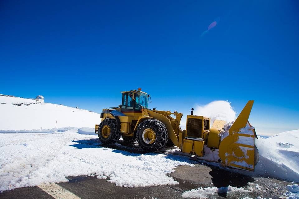 Crews work to remove snow from summit. Photo by Andrew Hara. You can see more of  Andrew's photography on his Facebook page.