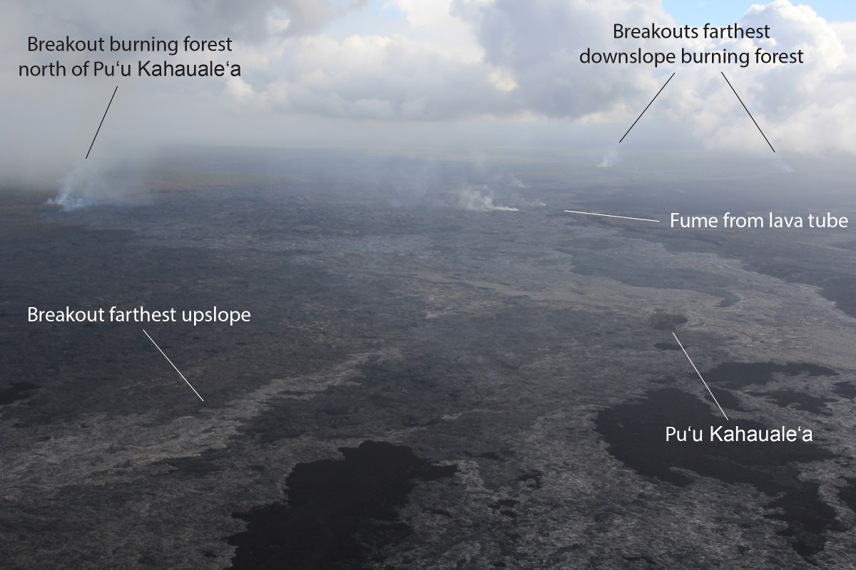 Active breakouts near Puʻu ʻŌʻō (photo by USGS HVO on March 24)