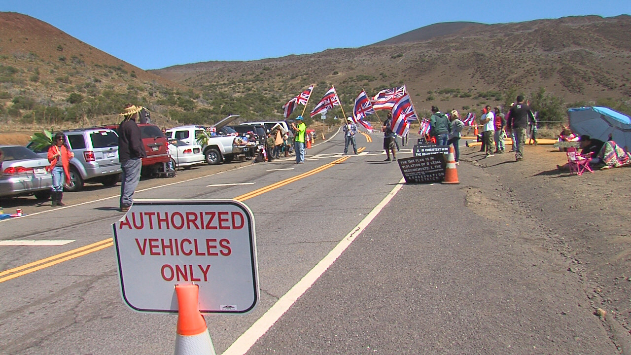 March 26, 2015: Mauna Kea Access Road by the VIS at Hale Pohaku. Image from video taken by David Corrigan