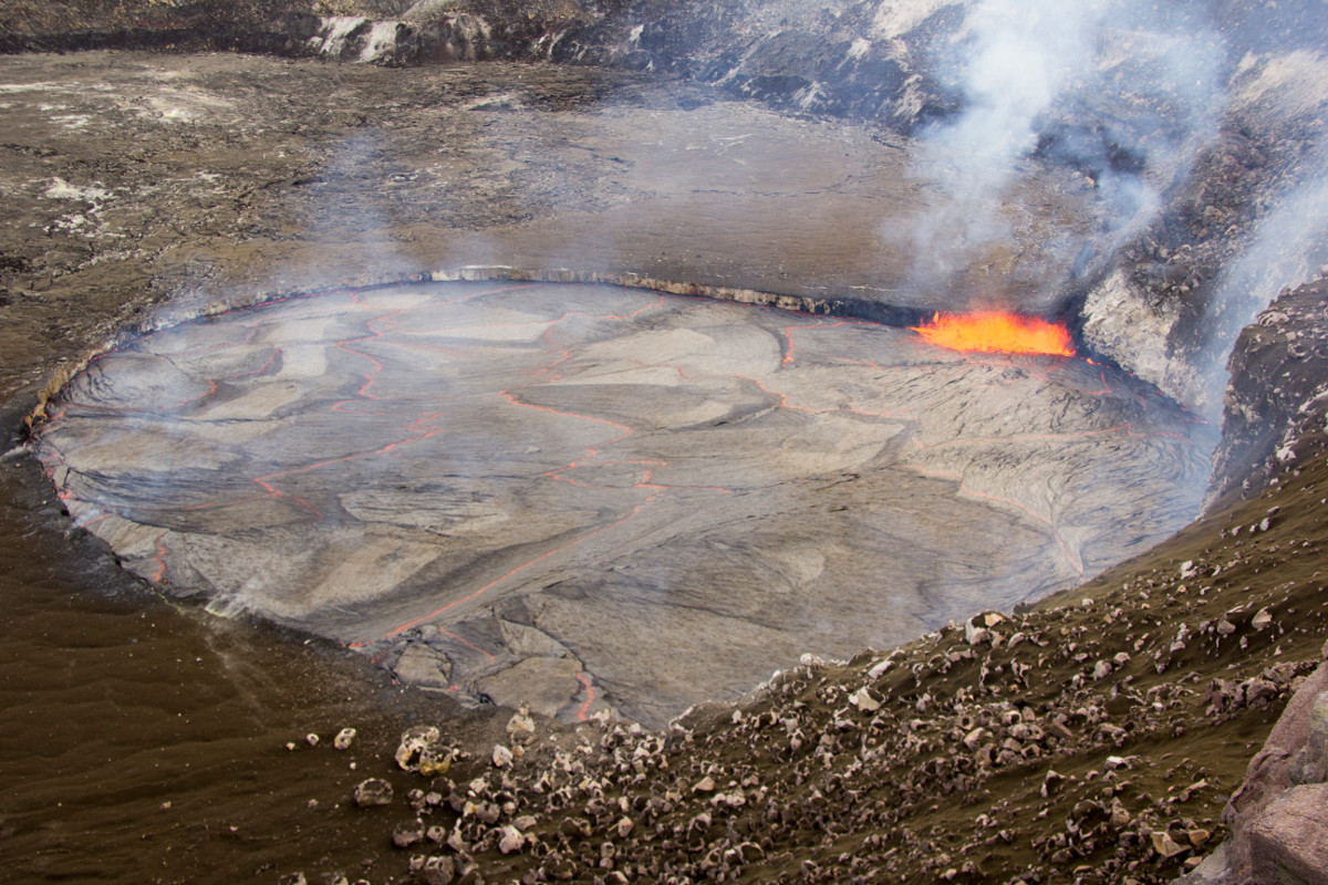 This USGS HVO photo shows a view of the lava lake, from a different perspective, when it was at its highest level.