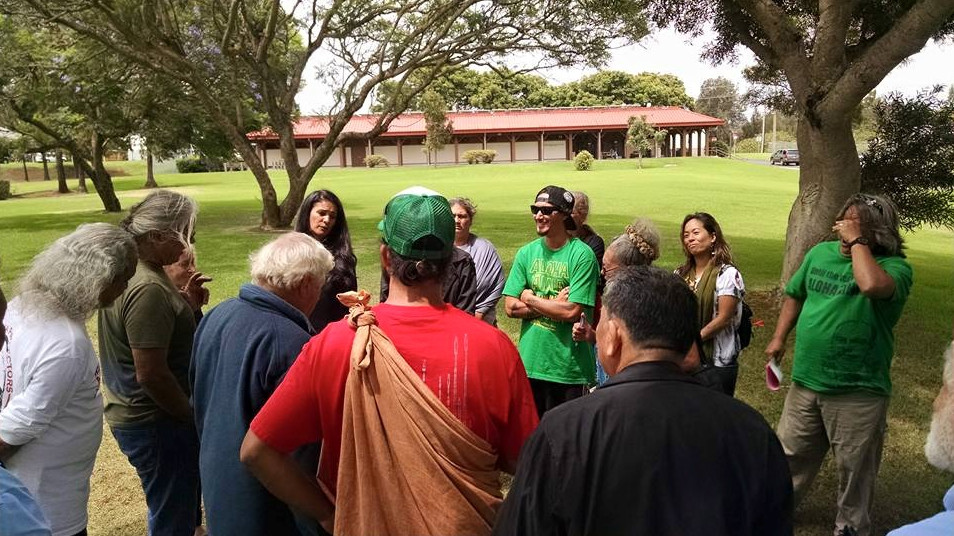 Outside the  Waimea courthouse on Thursday, June 18th. Photo by Nanci Munroe.