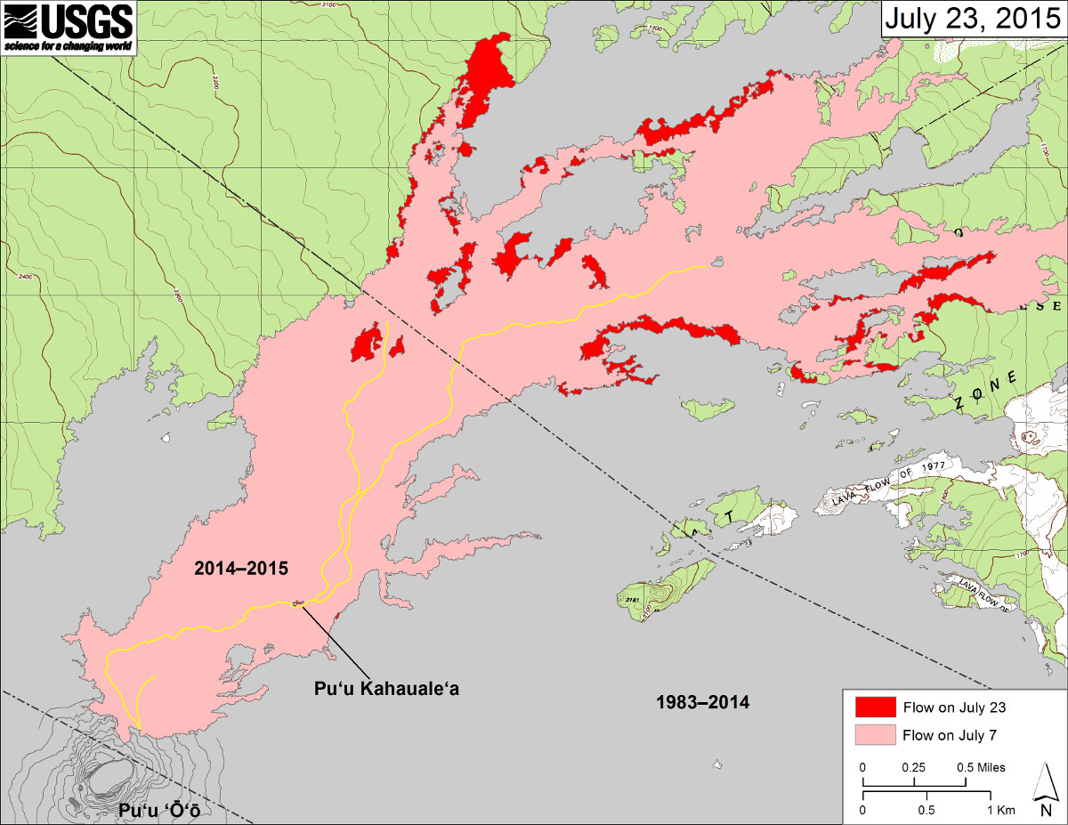 This July 23 USGS map shows recent changes to Kīlauea’s active East Rift Zone lava flow field. The area of the flow on July 7 is shown in pink, while widening and advancement of the flow as of July 23 is shown in red. The yellow line is the active lava tube system. Puʻu ʻŌʻō lava flows erupted prior to June 27, 2014, are shown in gray.