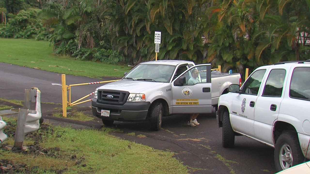 File photo from September 2015 during the initial search for Jolee Reiswig along the Wailuku River.