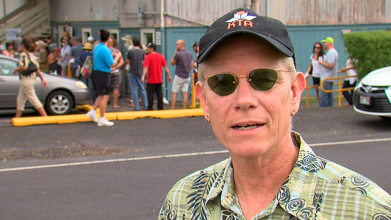 Peter Serafin talks about the situation in Kea'au, and compares it to reports he has read from other states. 