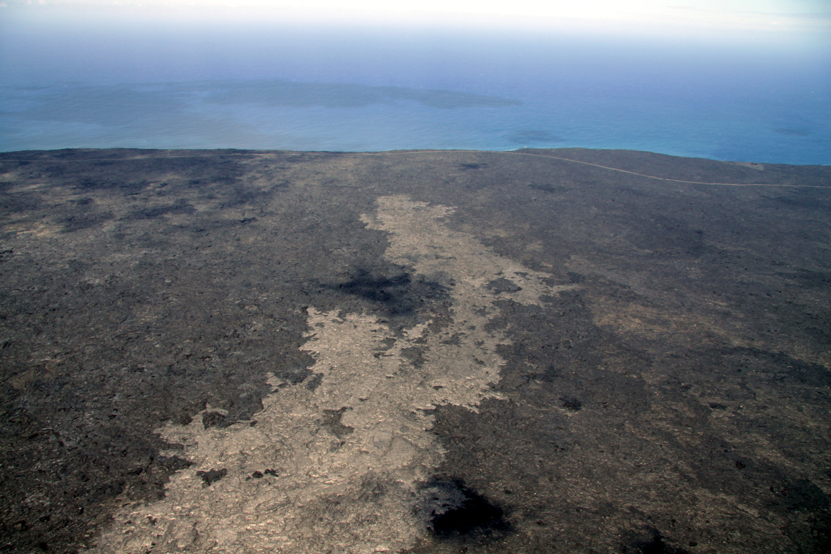 USGS photo: In this photo, the active flow is the lighter colored area.