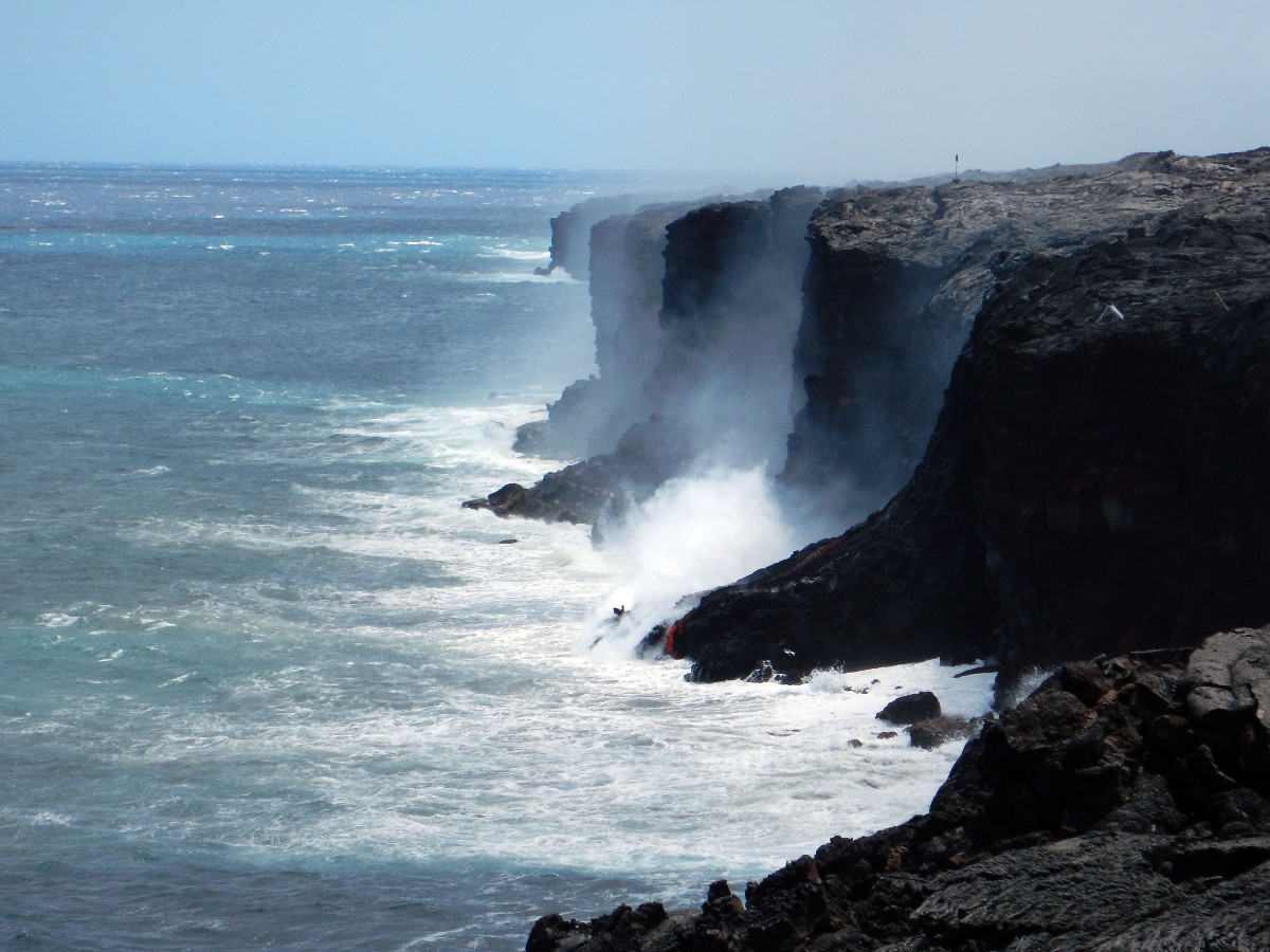 photo by USGS Hawaiian Volcano Observatory