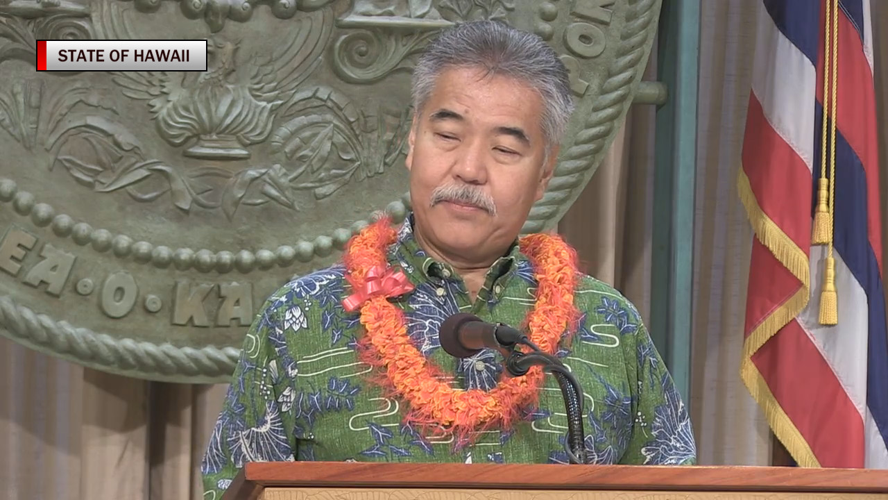 Governor Ige addresses media during a post-Japan press conference in Honolulu. (image from video courtesy State of Hawaii)