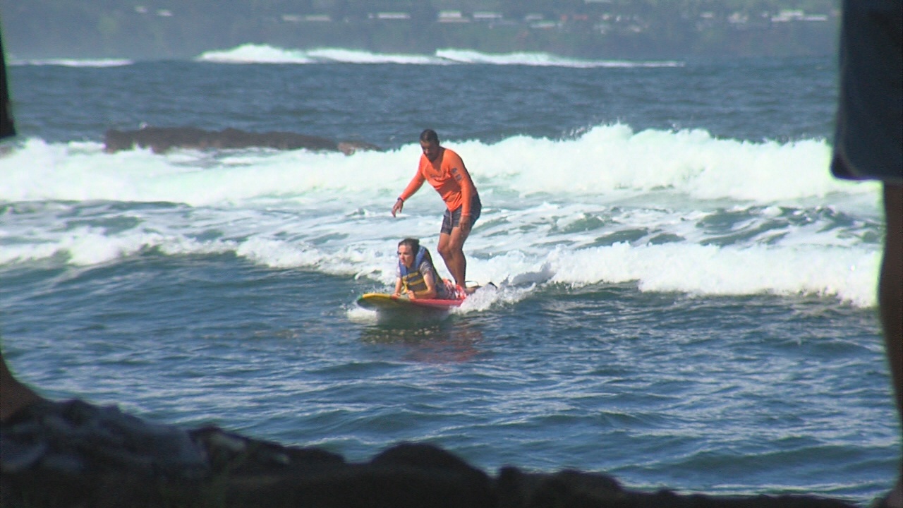 VIDEO Surfers Healing Catches Waves In Hilo