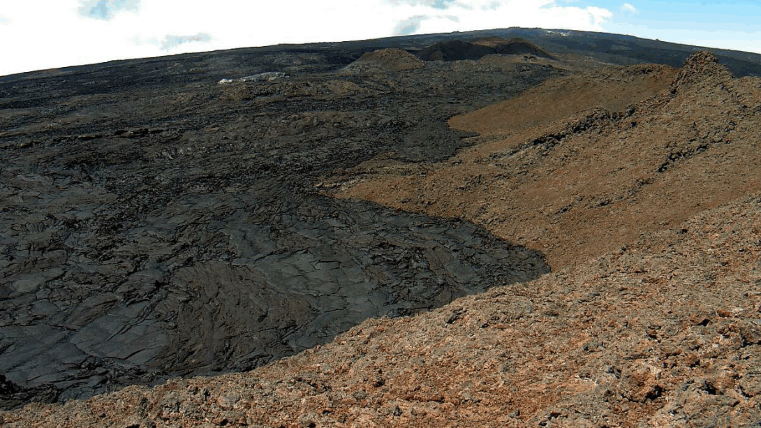 VOLCANO WATCH Scientists Track Mauna Loa Summit Changes