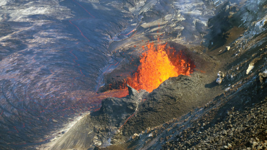 VIDEO: Kilauea Volcano Eruption Update, Lava Vents Active
