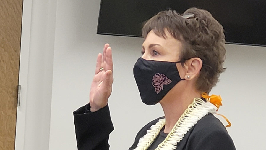Two Judges For Hawaiʻi Island Third Circuit Court Sworn In
