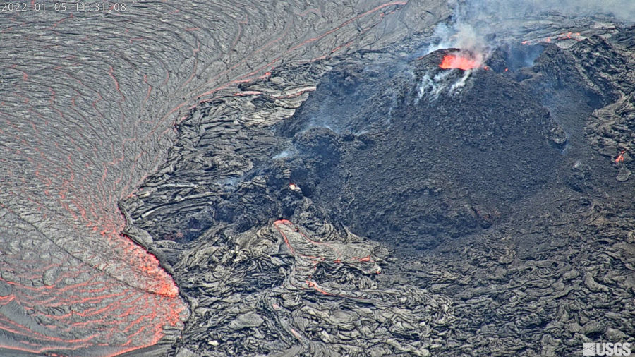 Kilauea Volcano Summit Eruption Resumes