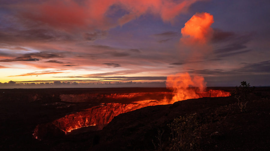 VOLCANO WATCH: Kilauea Summit Eruption Glow Comes And Goes