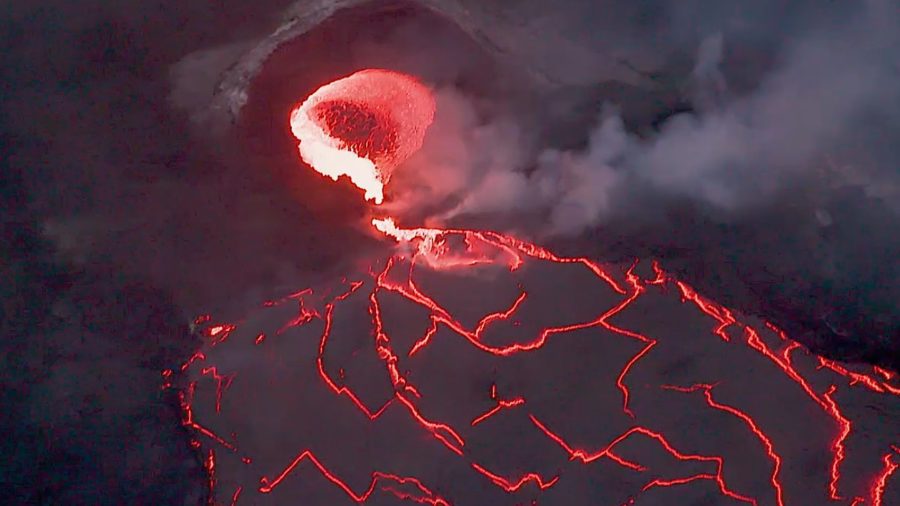VIDEO: Kilauea Volcano Eruption Update, Lava Cascades Down Swirling Pond