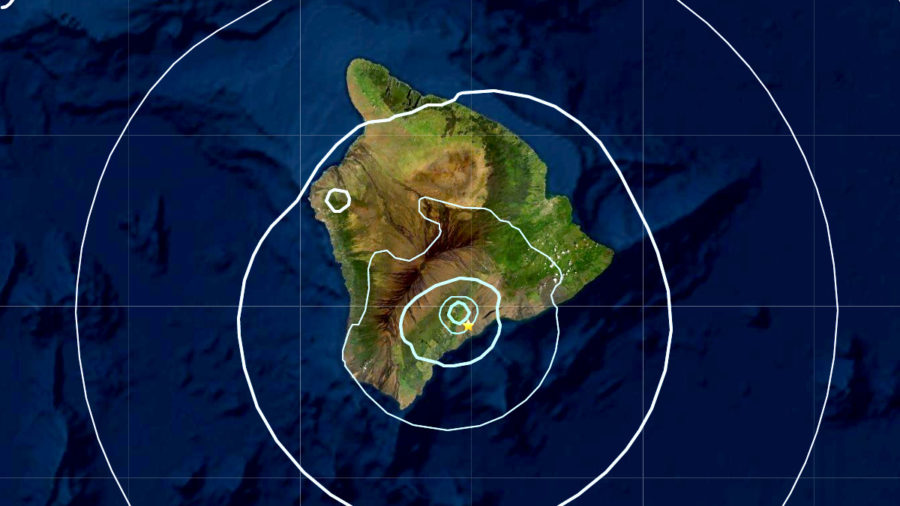 Two Earthquakes Over Magnitude 4 Rattle Hawaiʻi