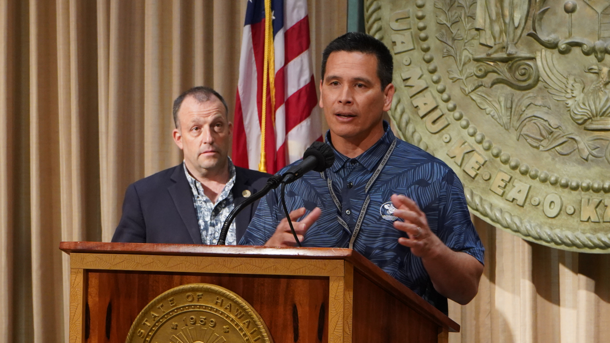 State Officials Explain Kona Airport Closure