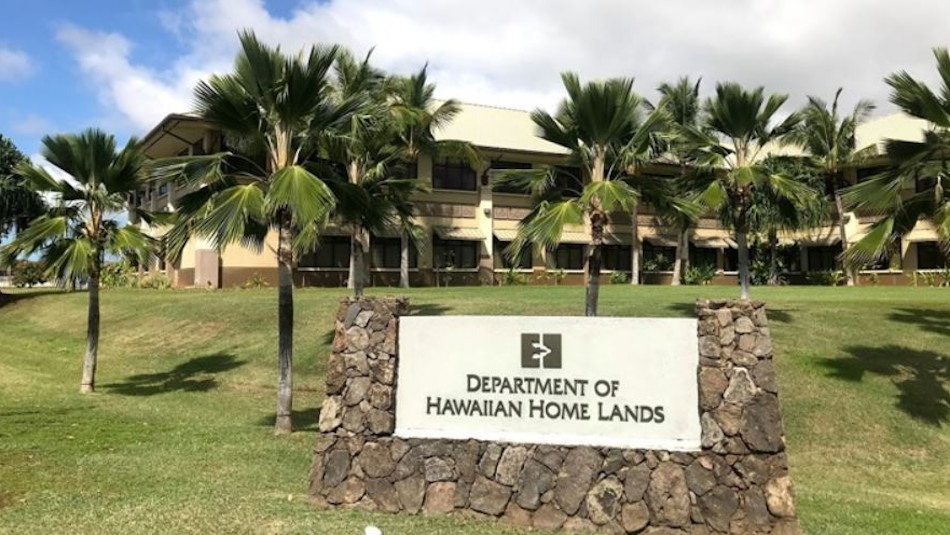 1,500 Hawaiian Homes Could Lose Phone, Internet On Saturday